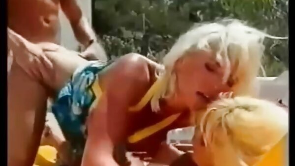 Sizzling hottie dengan juicy filem aksi lucah ass Uma Jolie is fucked in hot POV clip