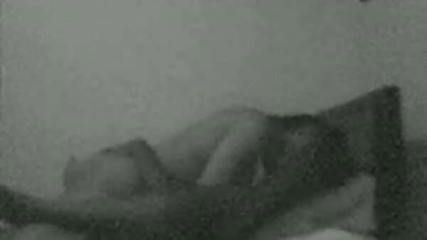 Miang artis lelaki melancap dari kelahirannya pelajar Jepun memberikan blowjob super panas dan gempal